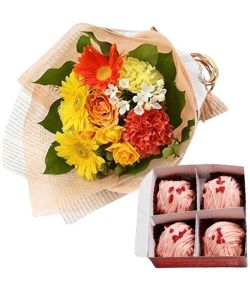 Birthday Combo Gift Delivery Japan - Flowers with Strawberry Cake