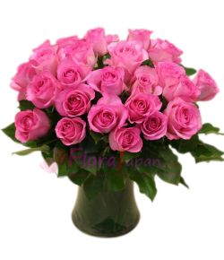 send 24 premium long stem pink roses in vase to japan